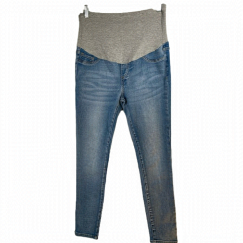 Maternity jeans like new 28” inseam size medium/6